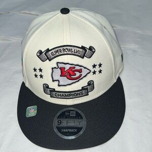 Kansas City Chiefs NFL Super Bowl LVII Champions  9FIFTY Snapback Cap